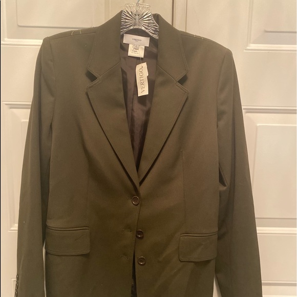 Vertigo Ladies Blazer.  Pre-Owned but never worn.  Large Eith back embroidered. - Picture 2 of 9